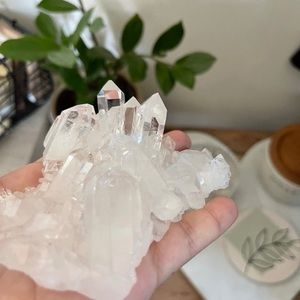 High Quality Clear Quartz Crystal Cluster